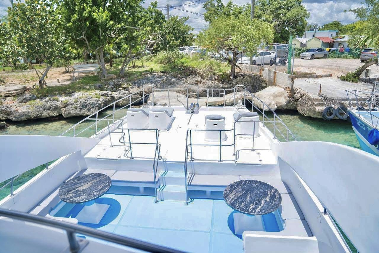 Demo Boat